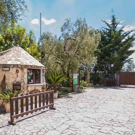 Tenuta Padre Pio ヴィエステ