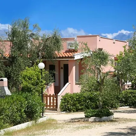 Tenuta Padre Pio 4* ヴィエステ