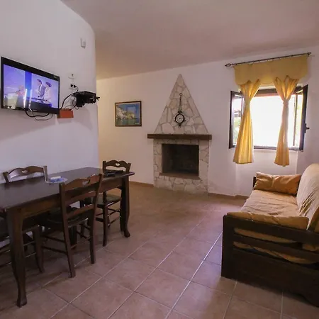 アパートホテル Tenuta Padre Pio 4*