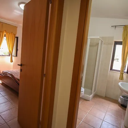 Tenuta Padre Pio 4* ヴィエステ