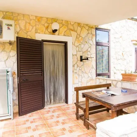 Aparthotel Tenuta Padre Pio
