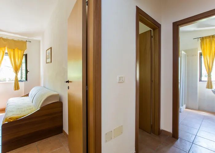 Apart-hotel Tenuta Padre Pio 4*