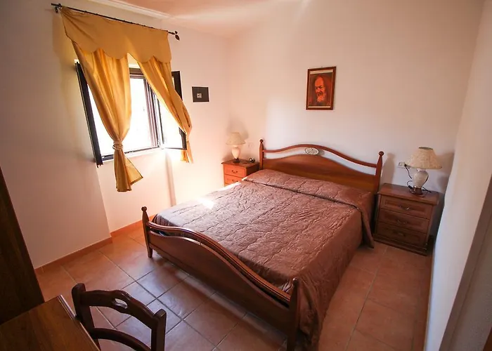 Apart-hotel Tenuta Padre Pio 4*